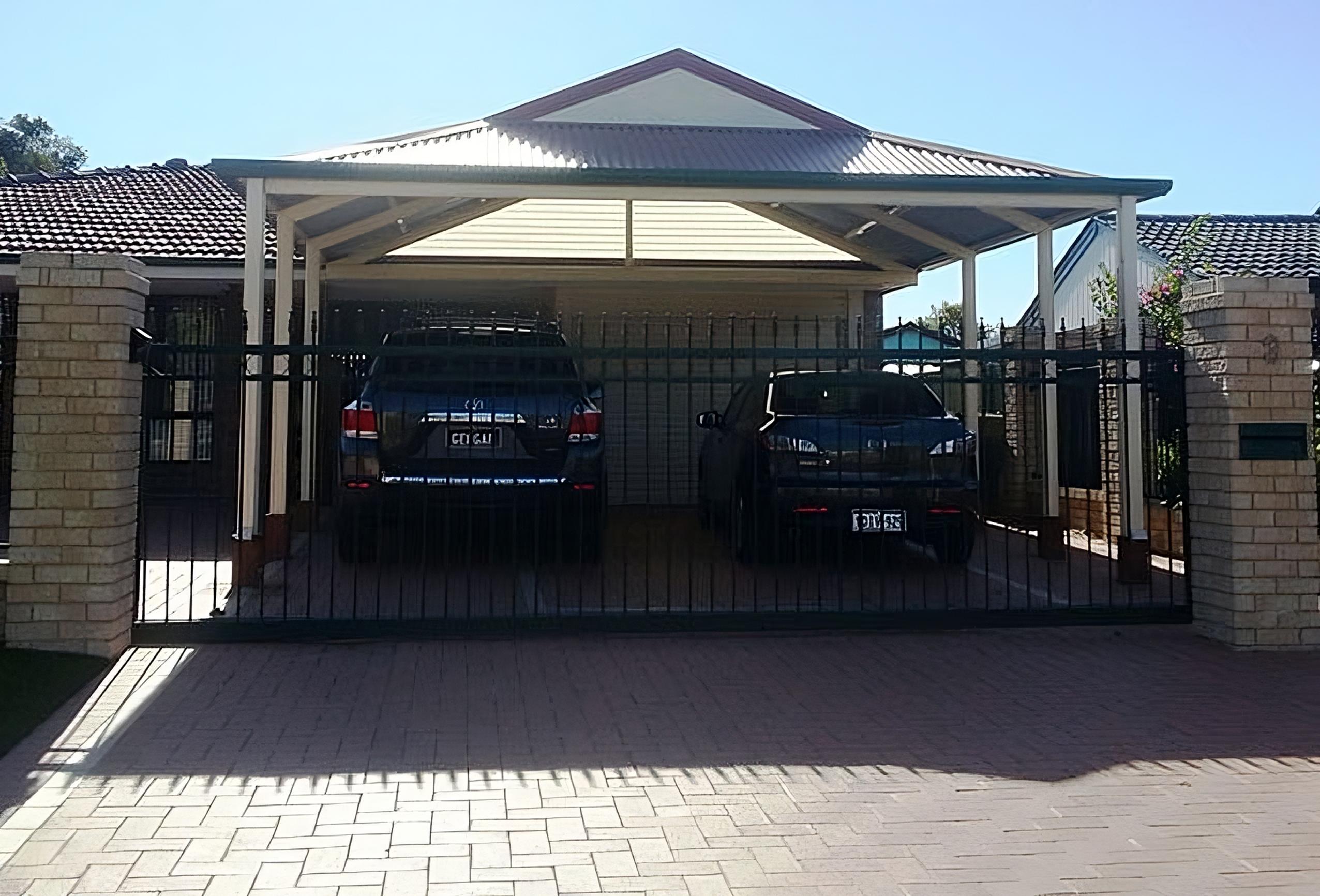 Outback-Dutch-Carport.jpeg