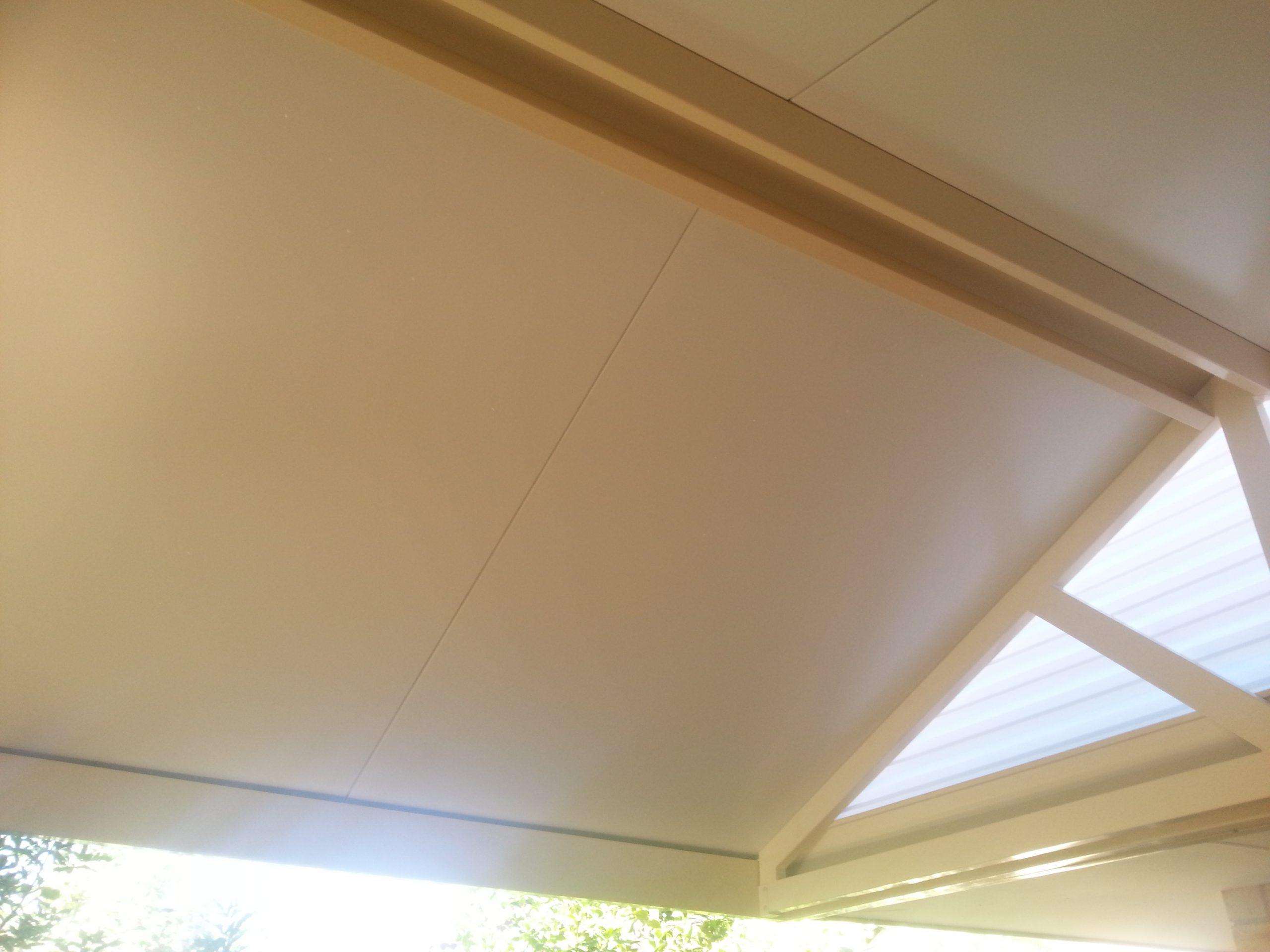 Insul-Homeline-Insulated-panel-with-roof-sheets-scaled.jpg